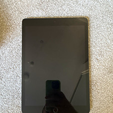 Apple iPad (9th Gen) 10.2in 64GB Wi‑Fi Tablet Grey - For Parts/Not Working