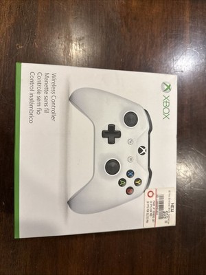 Microsoft Xbox One Wireless Controller Robot White #1708 WITH STAND