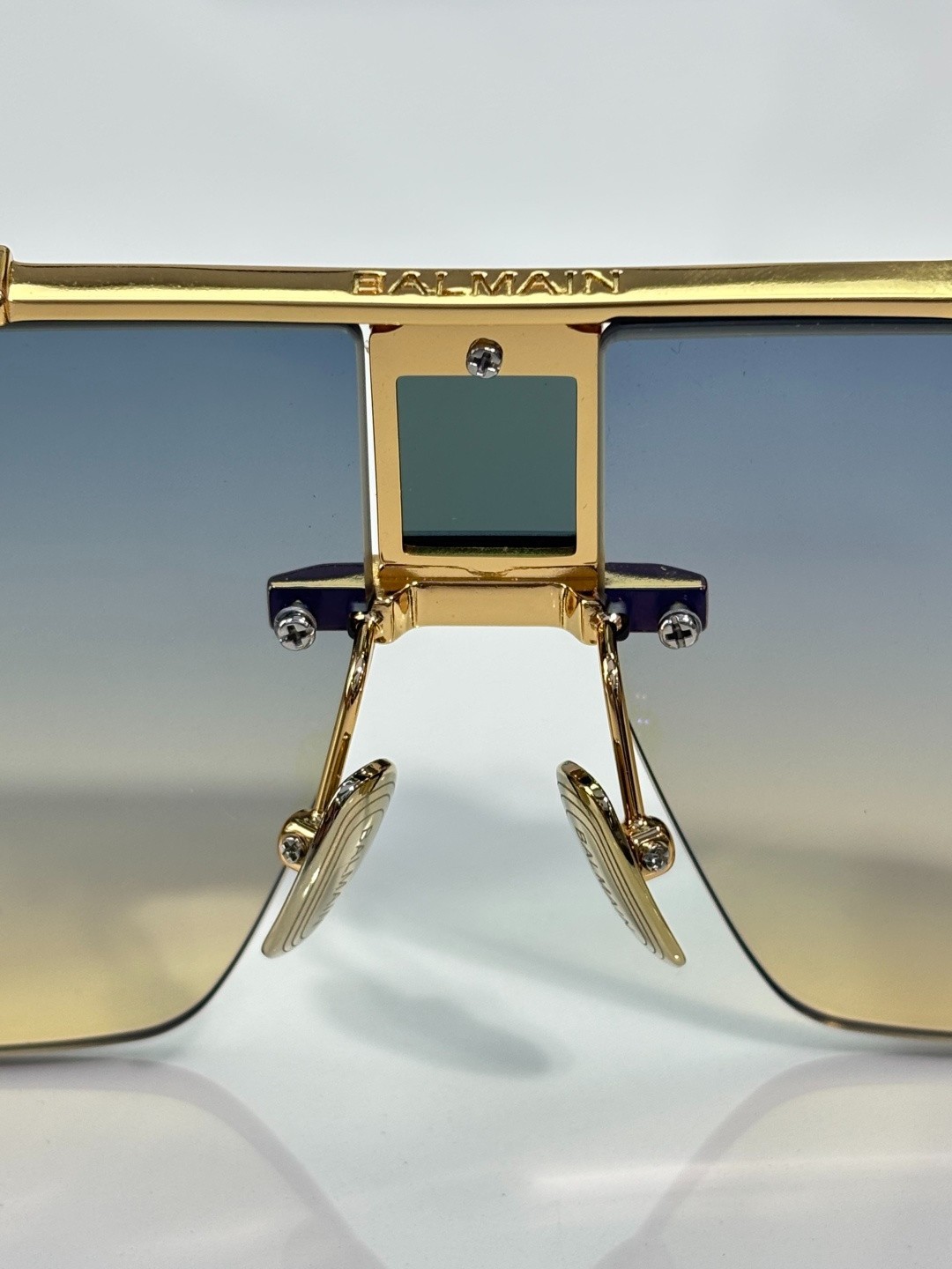 BALMAIN BPS-271-63 BLK- GLD Unisex Sunglasses Square Frame Lens Size 63口14-143 - second product detail image