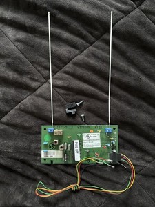 Used Honeywell SA5882-5 Wireless Receiver Module