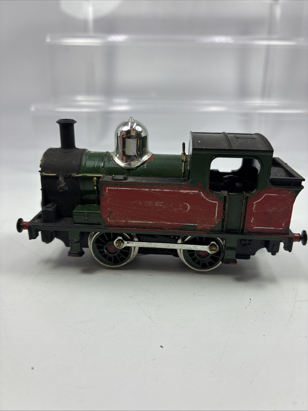 Picture 5 of 24