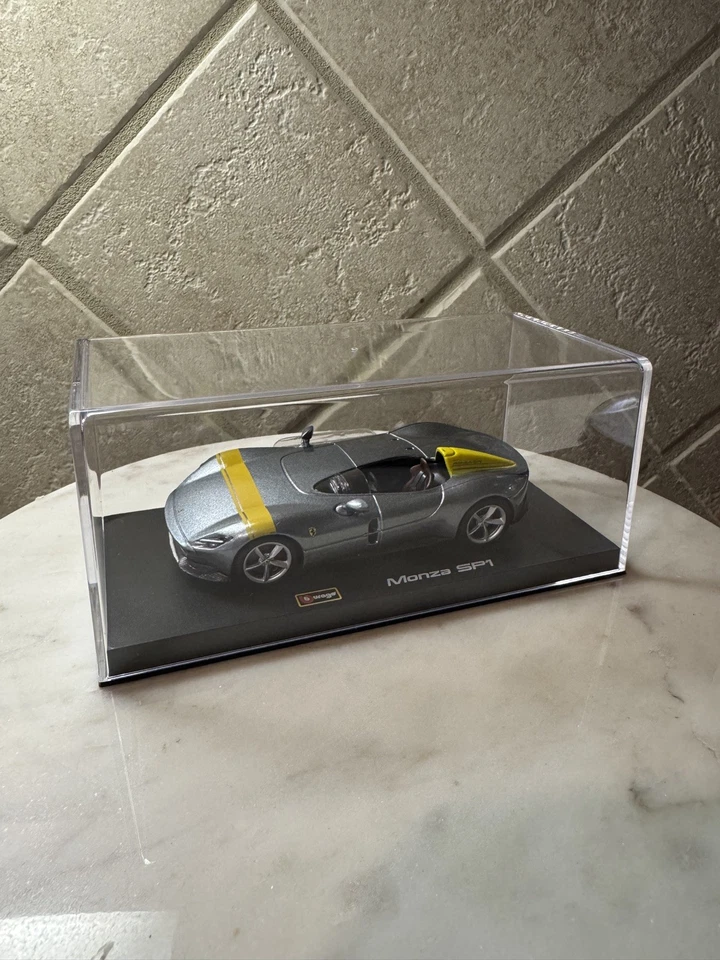 Burago Ferrari Monza SP1 银色 1/43 18-36912S — 第 2/4 张图片