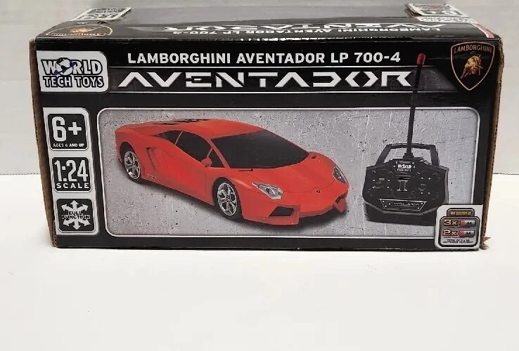 World Tech Toys 1:24 Licensed Lamborghini Aventador LP 700-4 RC Car Brand New - Image 3 of 4