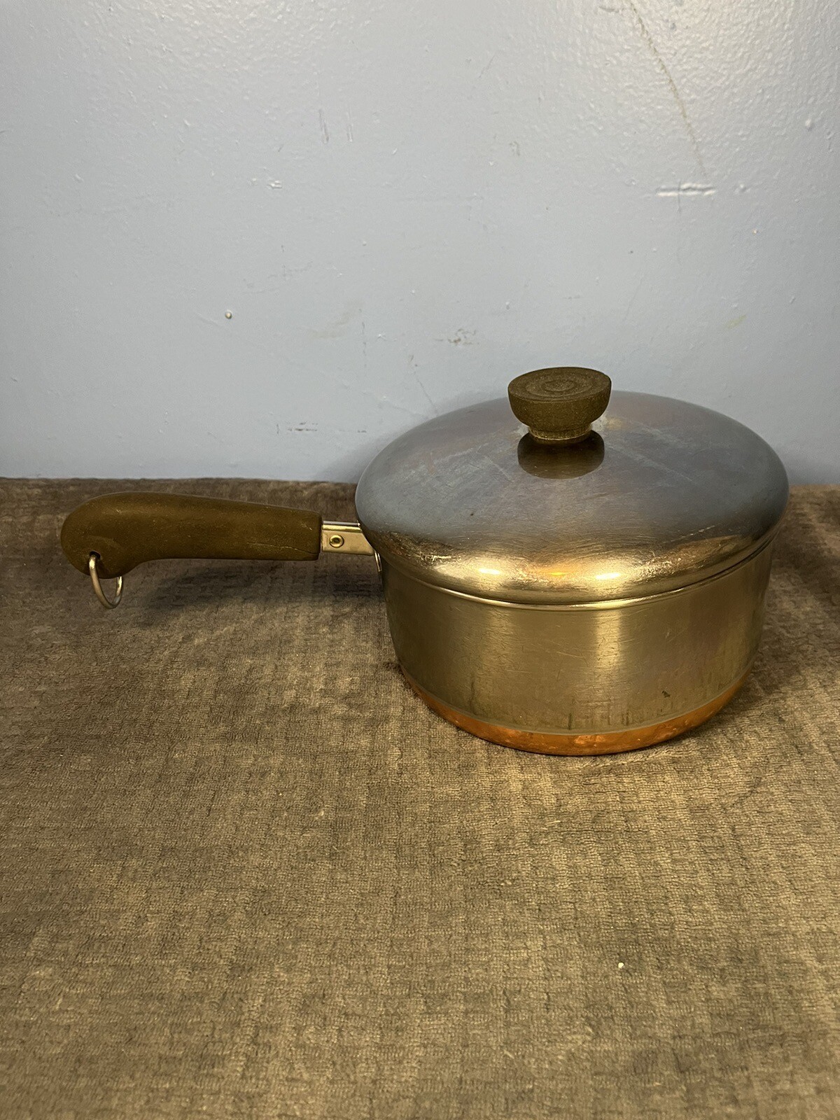 RevereWare 2 Quart Stainless Steel Sauce Pan & Lid Copper Bottom Clinton ILL USA