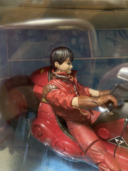 Akira Kaneda On Motorcycle Figure Deluxe Boxed Set 3D Akira Kaneda On Motorcycle Figure Deluxe Boxed Set 3D