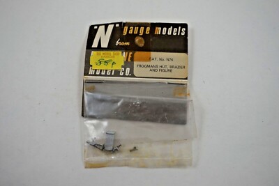 NOS Fleetline Model Co. FROGMANS HUT, BRAZIER & FIGURE N Scale Accessories - N74