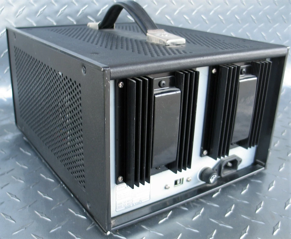 DAGATRON 5033 Regulated Digital DC Power Supply 30V 1.5A Tracking Output - Image 4 of 4