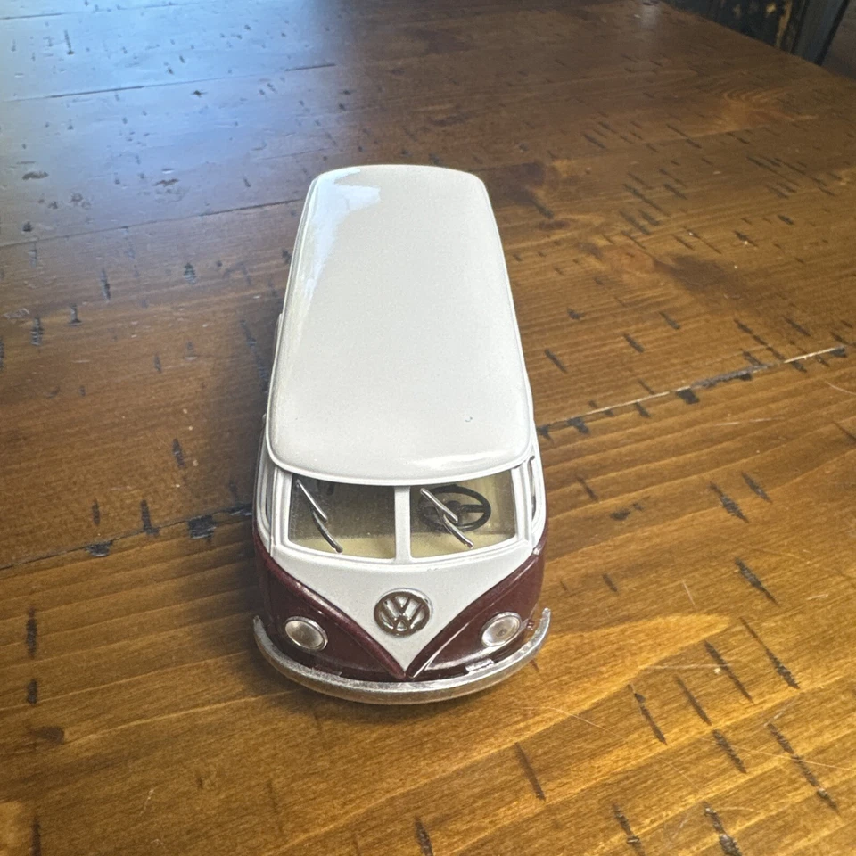 Autobús clásico Volkswagen Kinsmart (1962) Foto 2 de 4