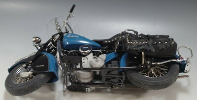 DANBURY MINT 1948 INDIAN CHIEF MOTORCYCLE DIE CAST 1:10 SCALE MIB