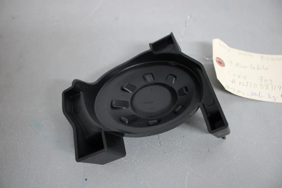 2008 2009 NISSAN ALTIMA COUPE LEFT SIDE FOG LIGHT COVER - Изображение 3 из 4