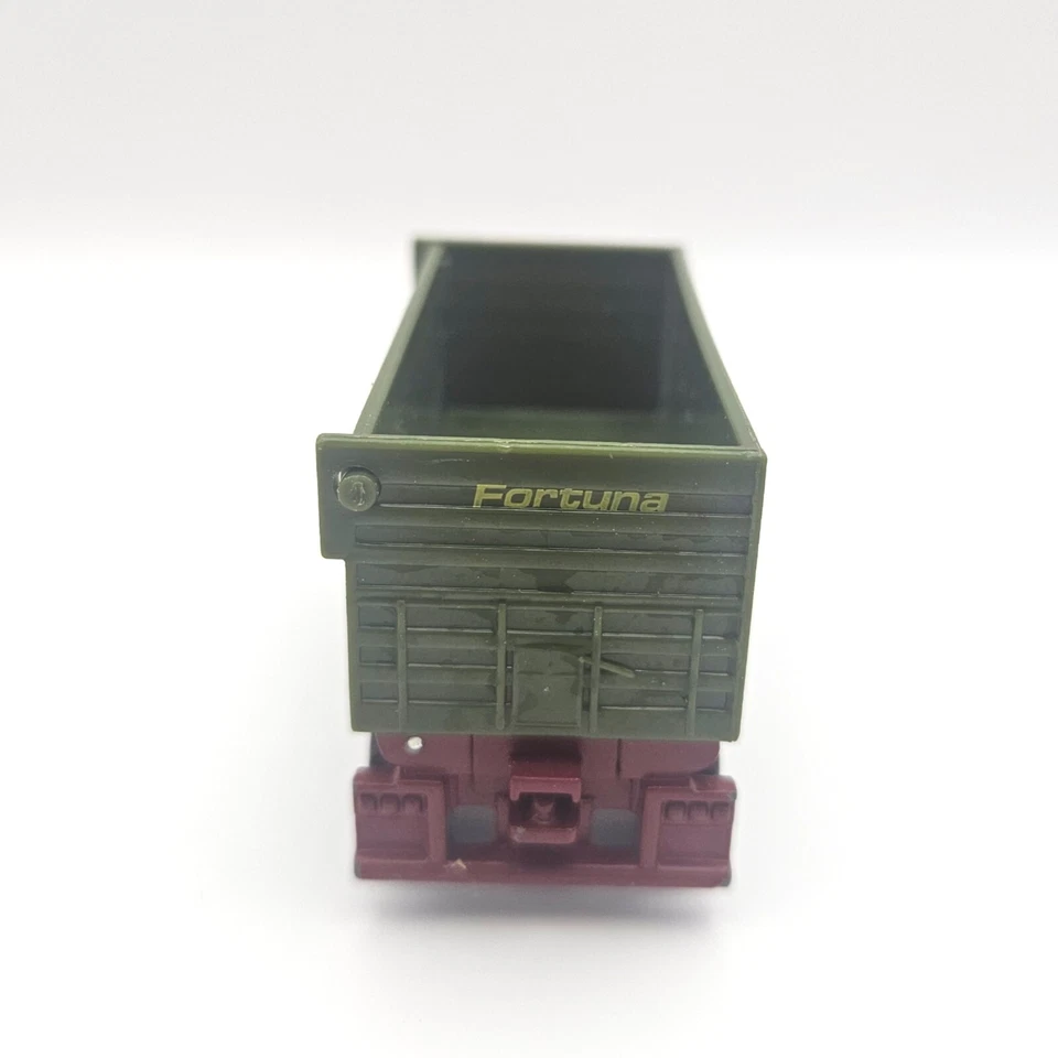 Siku 1634 Fortuna Tractor Trailer 1:72 - Image 2 of 4