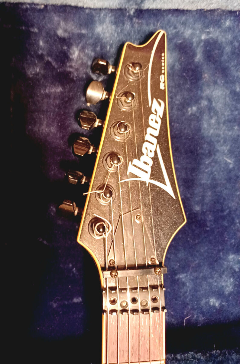 s-l1200.jpg s-l1200.jpg