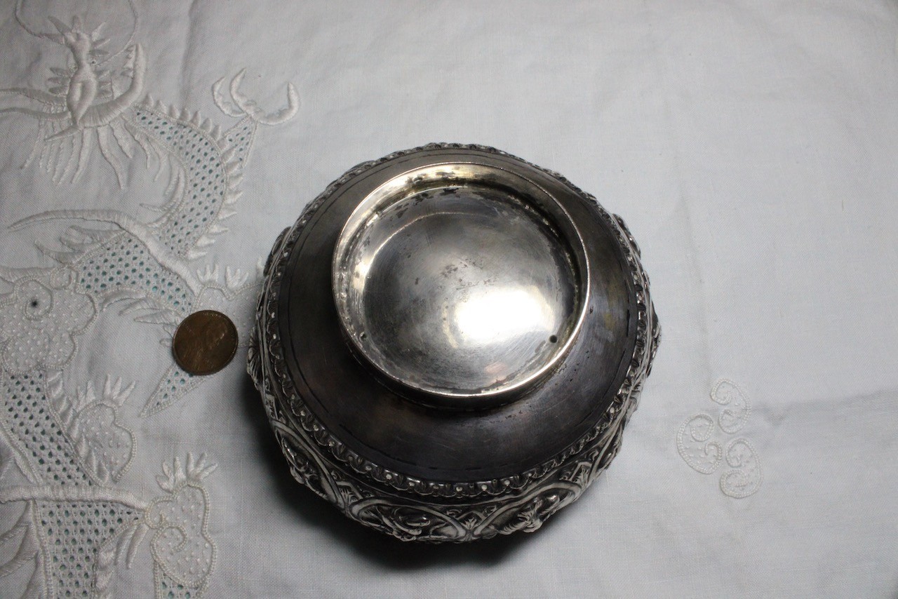 Antique Silver Repousse Burma, Sri Lanka? Hindu Buddhist Dancers Offering Bowl