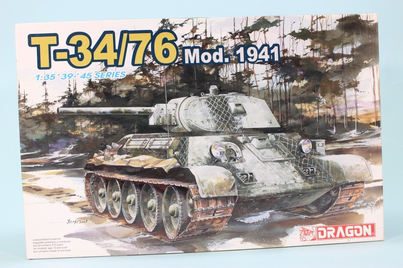 1/35 Dragon Soviet T-34/76 Model 1941 - Kit #6205 - New in Open Box - USA Seller