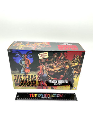 TOTS The Texas Chainsaw Massacre Dinner Scene 5'' Figure Playset W/ 2 Figures