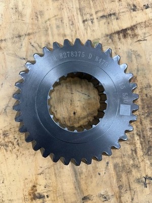 R278375 John Deere  M  series Countershaft B range gear