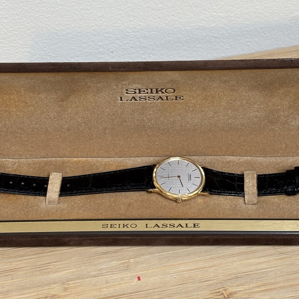 Neo Vintage NOS 1980's LASSALE by SEIKO Thin Watch Quartz Gold