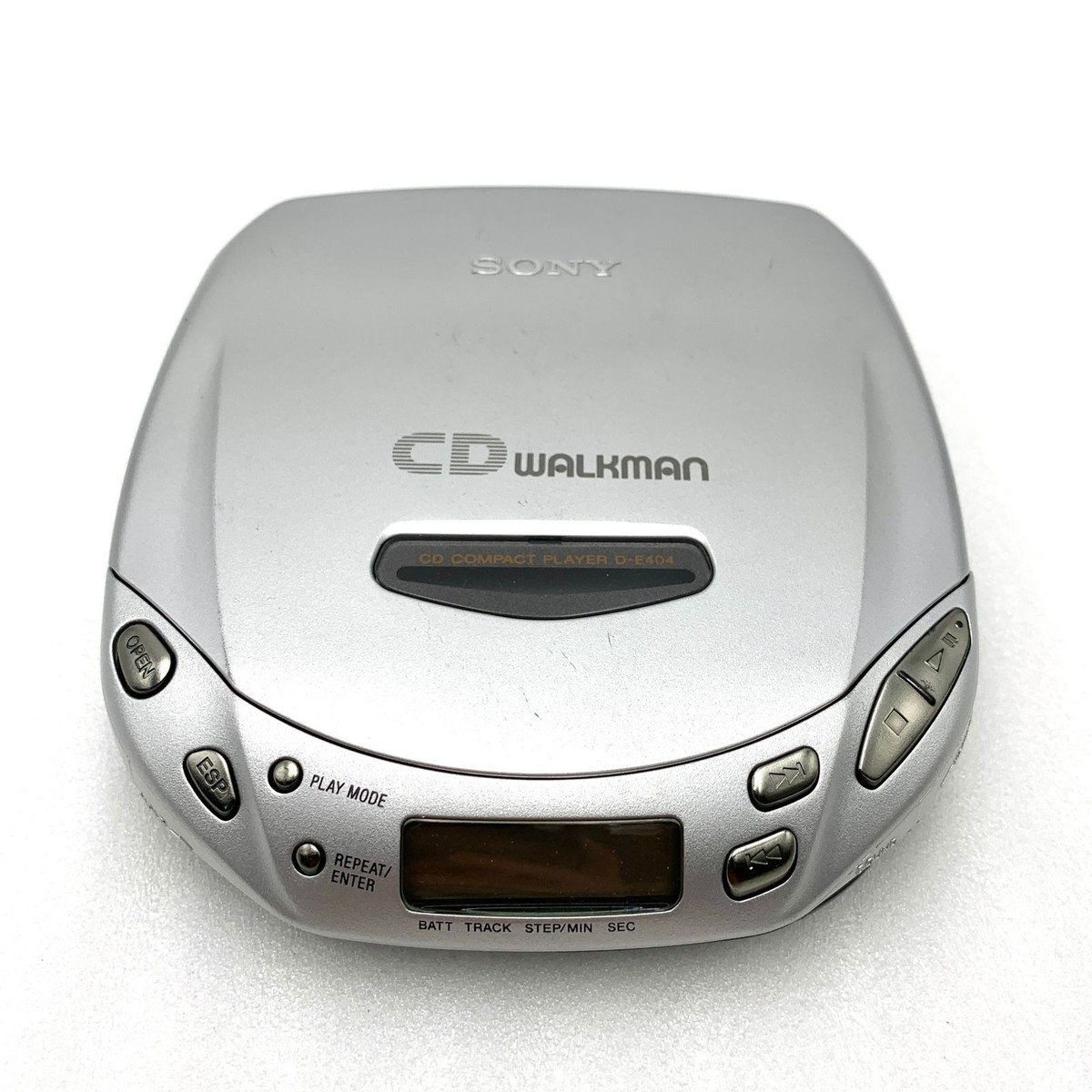 ☆動作品☆SONY CD ウォークマン D-E404 Sony CD Player Walkman D-E404 Music Silver Compact Hobby