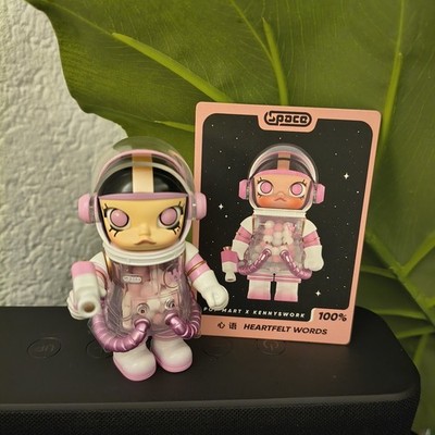 POP MART MEGA Space Molly 100% Series 2  Heartfield Words'' 