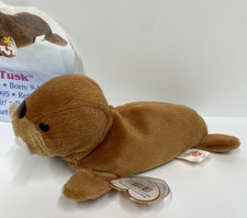 Tusk the Walrus 1995 TY Beanie Baby with Tags Errors  Original Raffle Sign MWMT