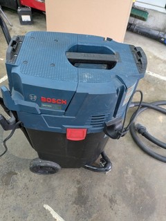 BOSCH 140A VACUUM BOSCH VAC140A