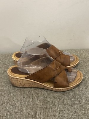 b.o.c. Summer Wedge Sandals in a brown Size 10