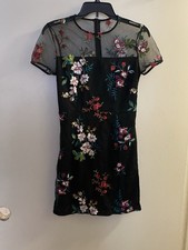 Womens Mini Dress Minidress S Small 32” Black Embroidered Flowers Embroidery