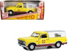 1:24 1968 Chevrolet C-10 Pickup Truck w/Camper -- Shell Oil -- Greenlight