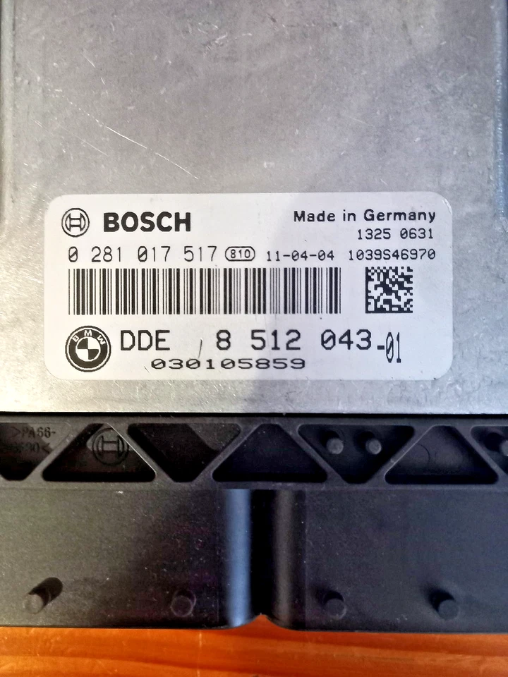 CALCULATEUR  BMW SERIE 3 E90 320D   BOSCH EDC17C50  0281017517 / DDE 8512043 - Image 2 of 2