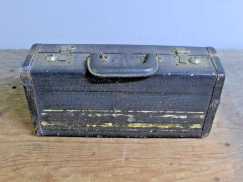 Vintage Boosey Hawkes "The Edgware" Wood Clarinet In Original Case USED UNTESTED - Image 2 of 4