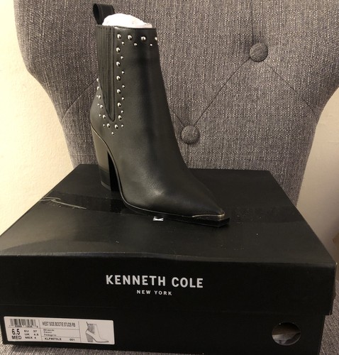 Side Bootie Studs 