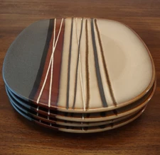 Better Homes & Gardens Bazaar 8.75" Salad Plates - Set of 4 - Excellent