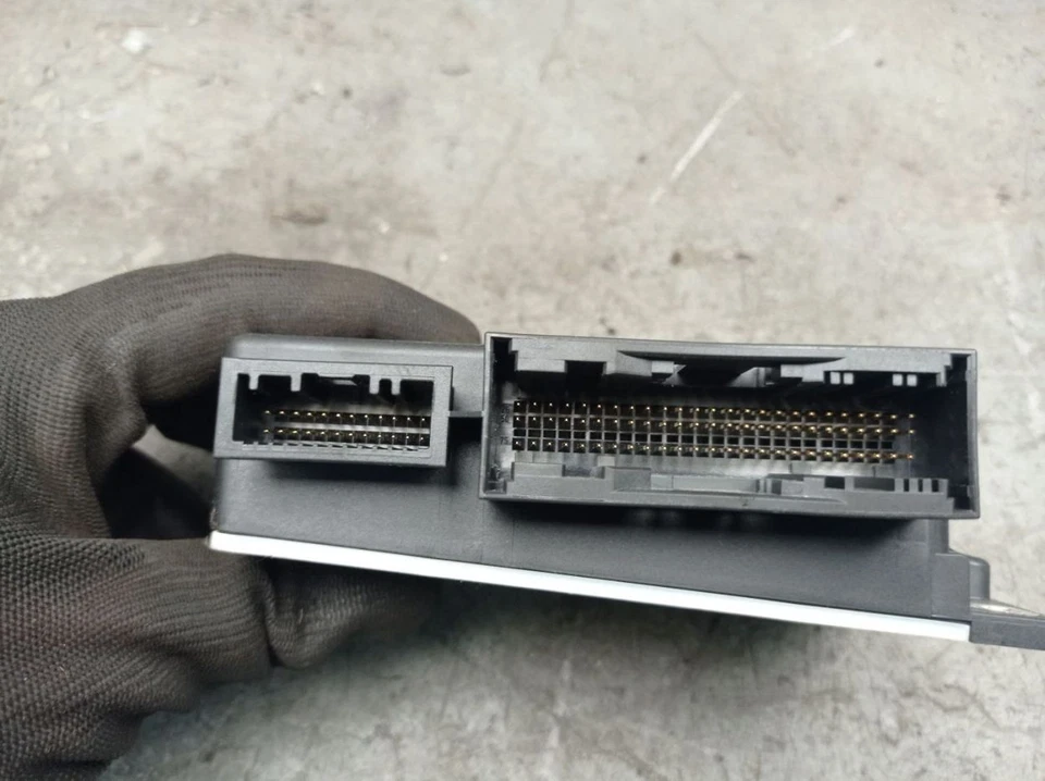 Centralina Airbag Per RENAULT GRAND SCÉNIC III 285589834R - Immagine 4 di 4