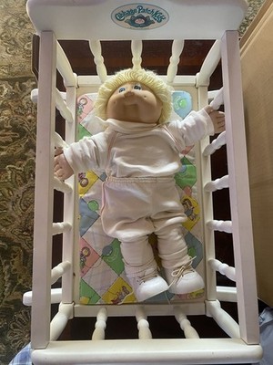 Cabbage Patch Kids 1988 Blonde Blue Eyes Baby Doll Signed 