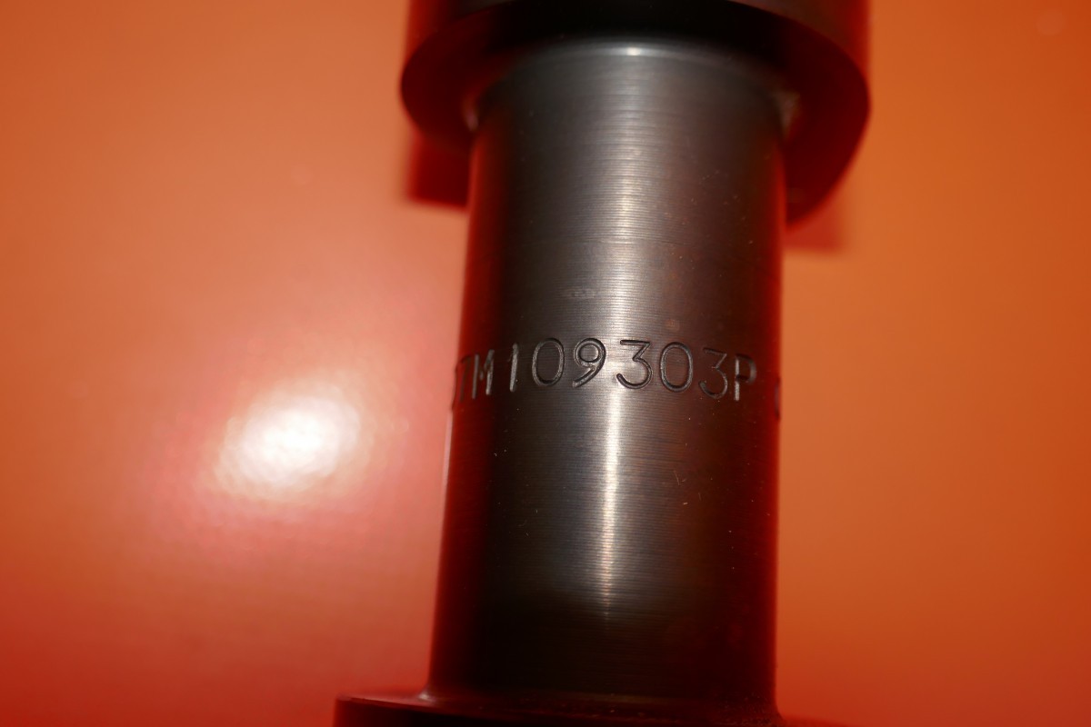Lamborghini Aventador Camshaft P/N 07M109303P