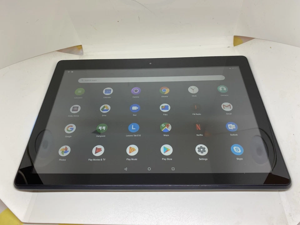 Lenovo Tab E10 · 32GB · Wi-Fi, photo 2 of 5