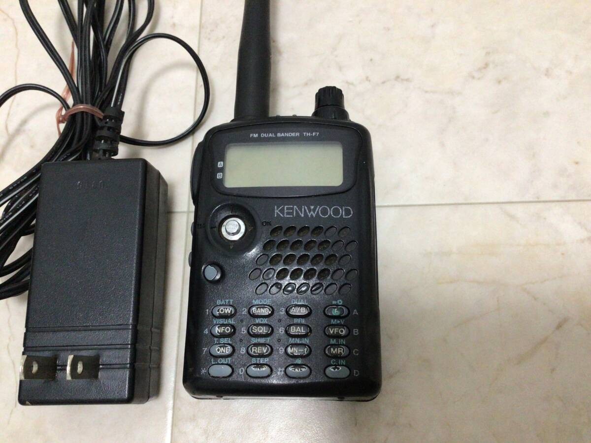 KENWOOD TH-F7 Handy 144/430Hz FM Dual Bander Transceive Working