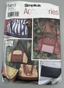 Simplicity #2617 Craft Sewing Pattern Envelope Bag, Softie Bag, Slice Bag
