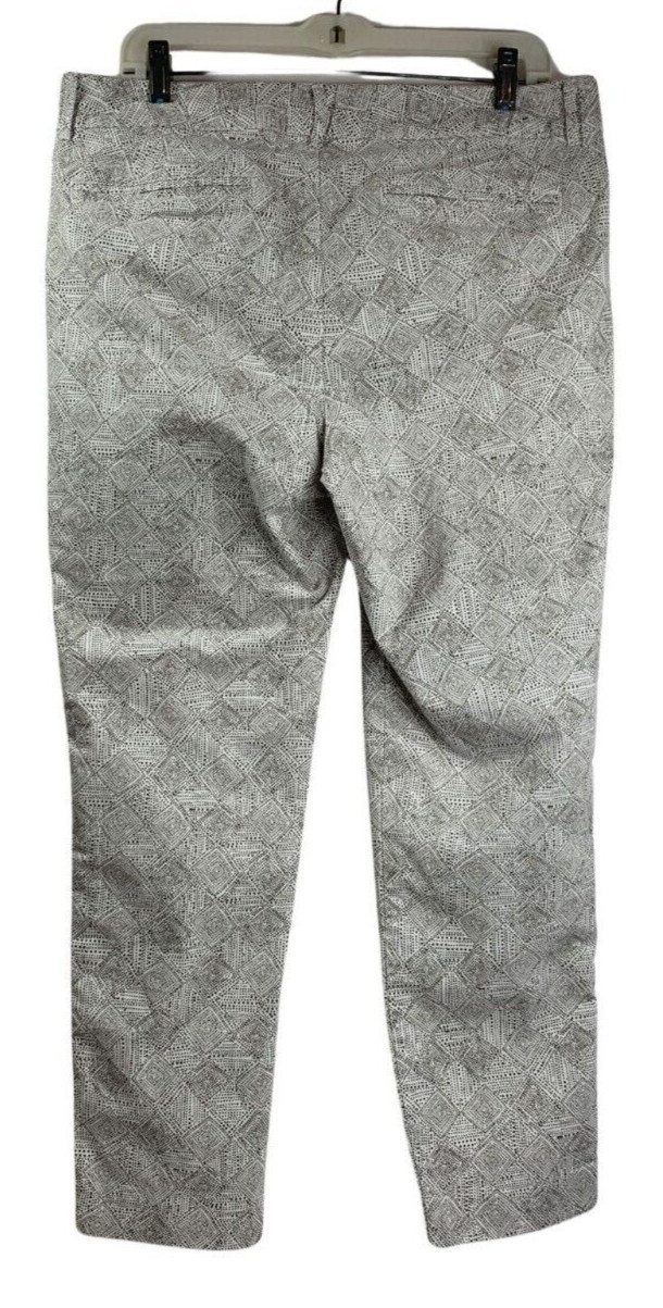 Gap Women's Patterned Pixie Cropped Straight Leg … - image 4