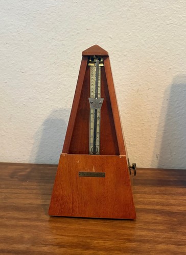 Old SETH THOMAS Wooden Metronome de Maelzel for Piano 9"