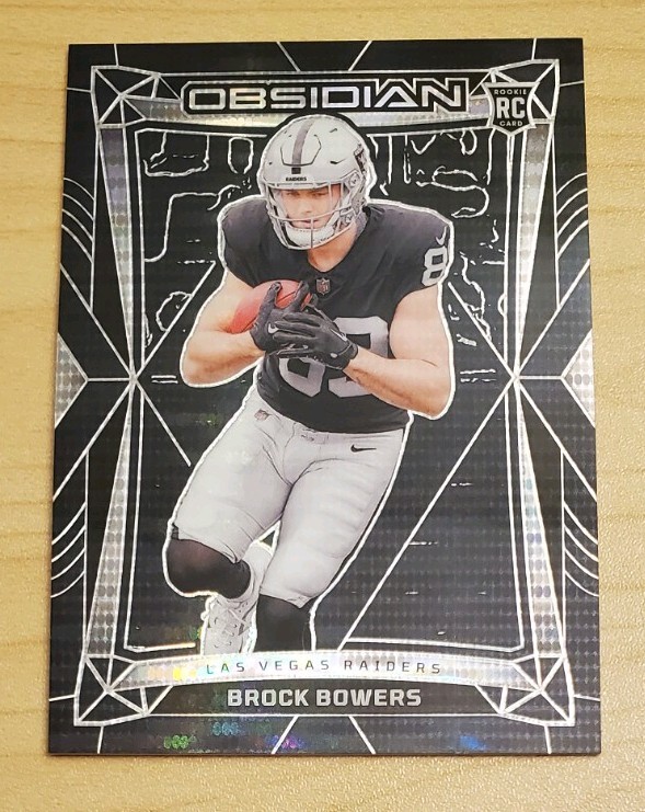 2024 Panini Obsidian - Brock Bowers #101 International (RC)