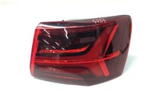 Feu arrière Audi 70