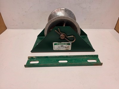Greenlee 658 12''x5'' Aluminum Alloy Tray-Type Sheave w/ Self Lubricating Bearings