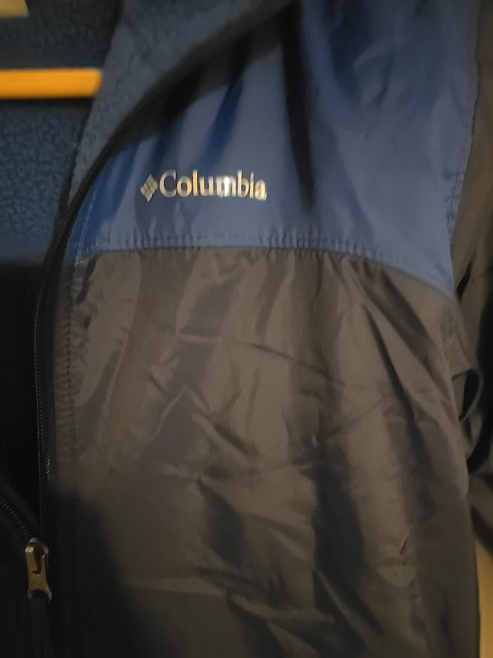Columbia Puffy Coat, Fleece Lined, Size Youth Large - Image 2 of 4