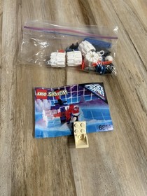 LEGO 6879 and 6814 Ice Planet: Blizzard Baron and Ice Tunnelator 