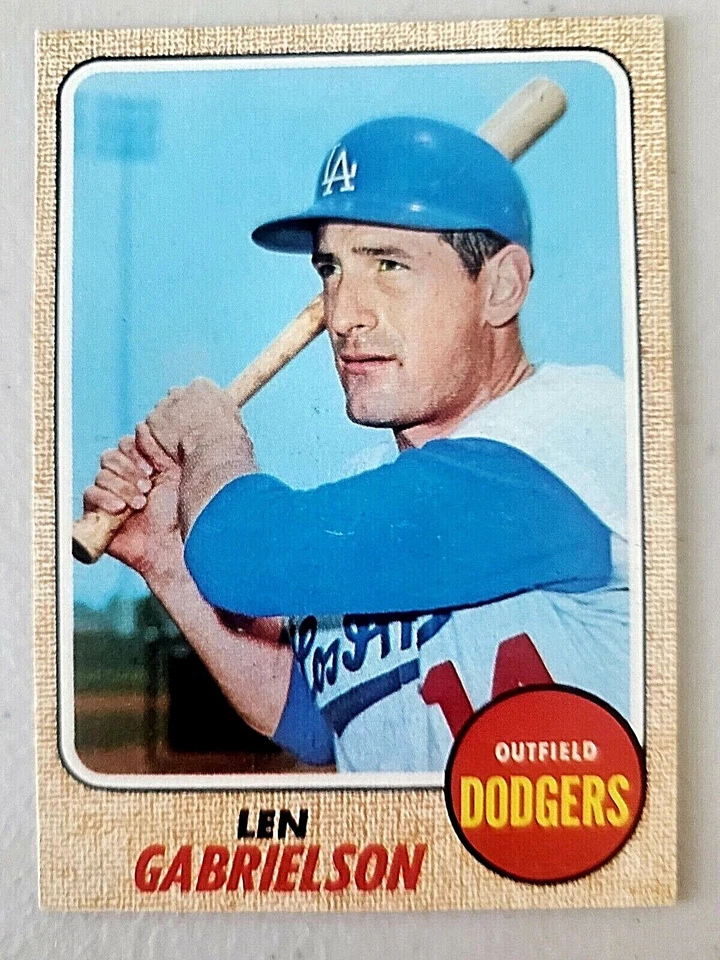 Lot of 9 1968 Topps LA DODGERS vintage baseball Cards BILL SINGER, PHIL REGAN - Image 4 of 4
