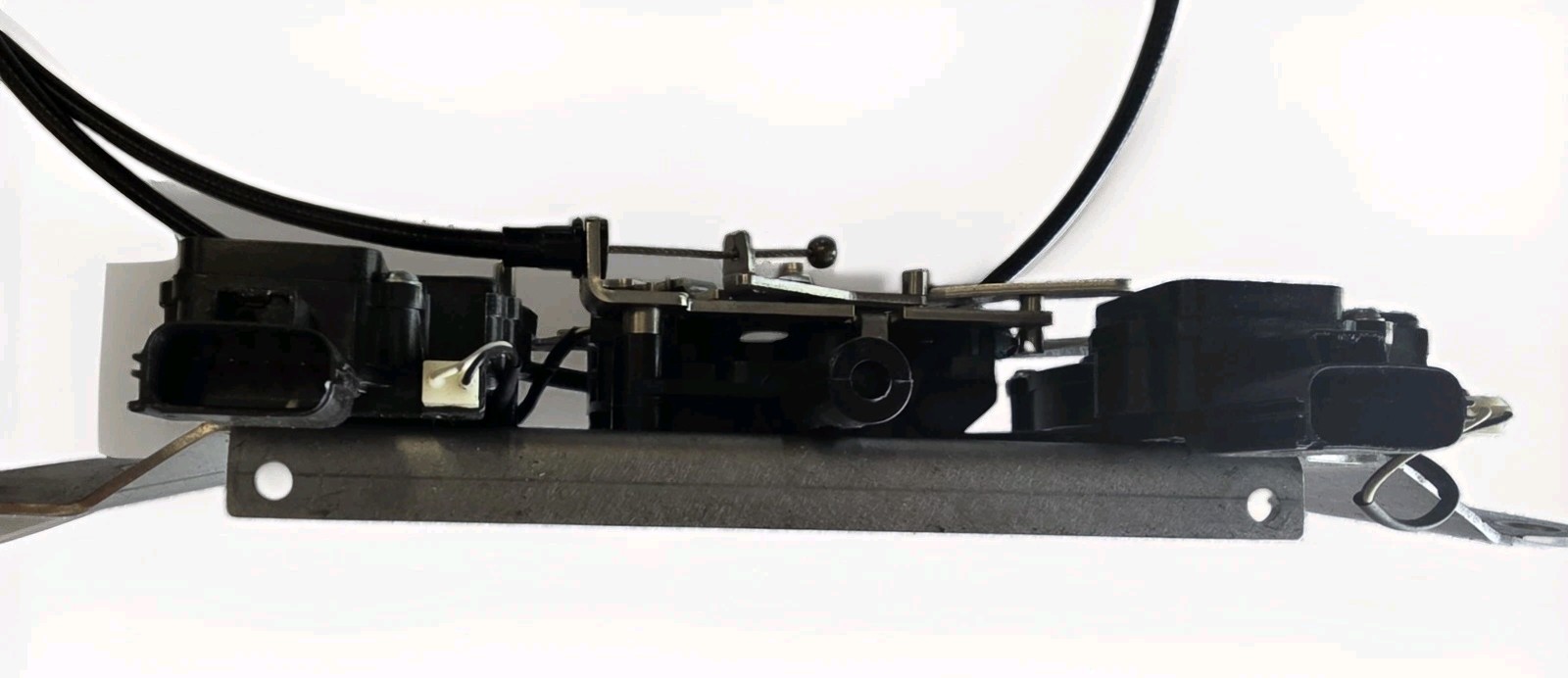 2019-2021 McLaren 600T Hood Bonnet Primary Lock Latch w/ Cable 22AE019GP Genuine