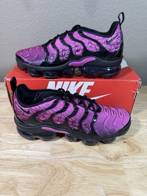 vapormax plus active fuchsia