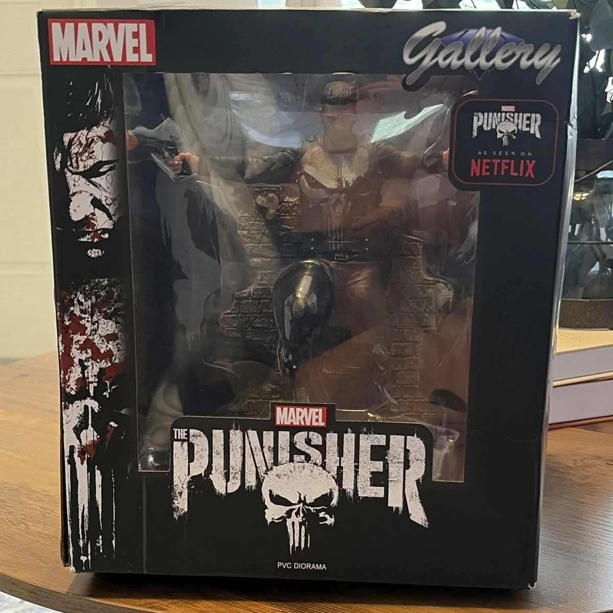 Diamond Select Punisher Comic Book & Manga Collectible Figurines