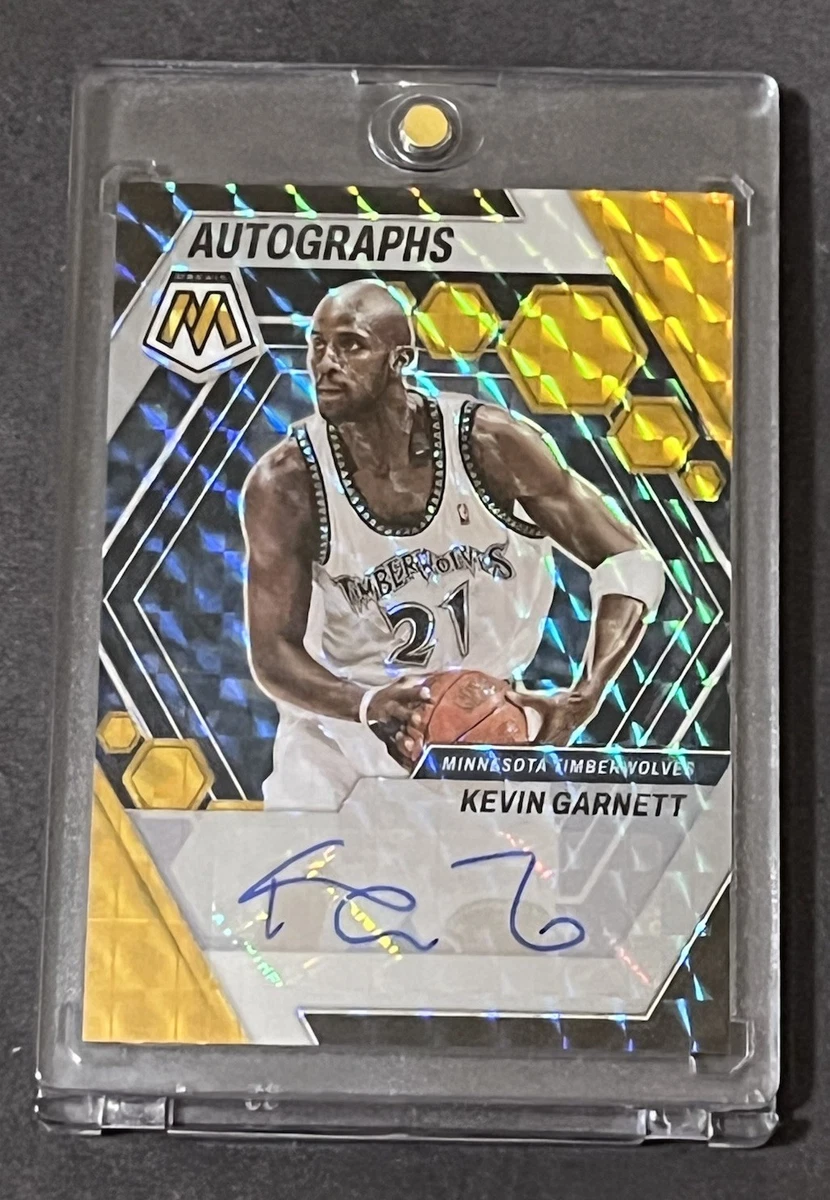 Kevin Garnett Basketball Autographed Sports Trading Cards for sale